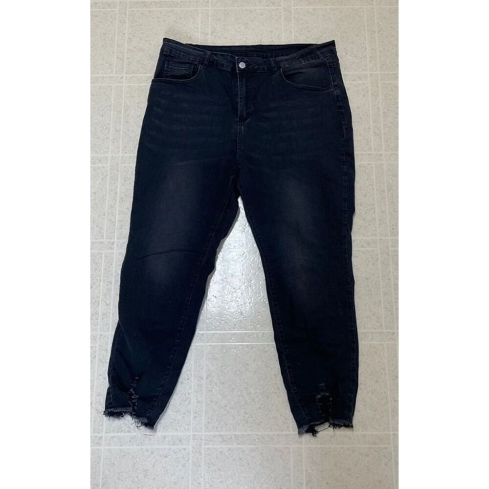 Plus Size Ripped Black Skinny Jeans